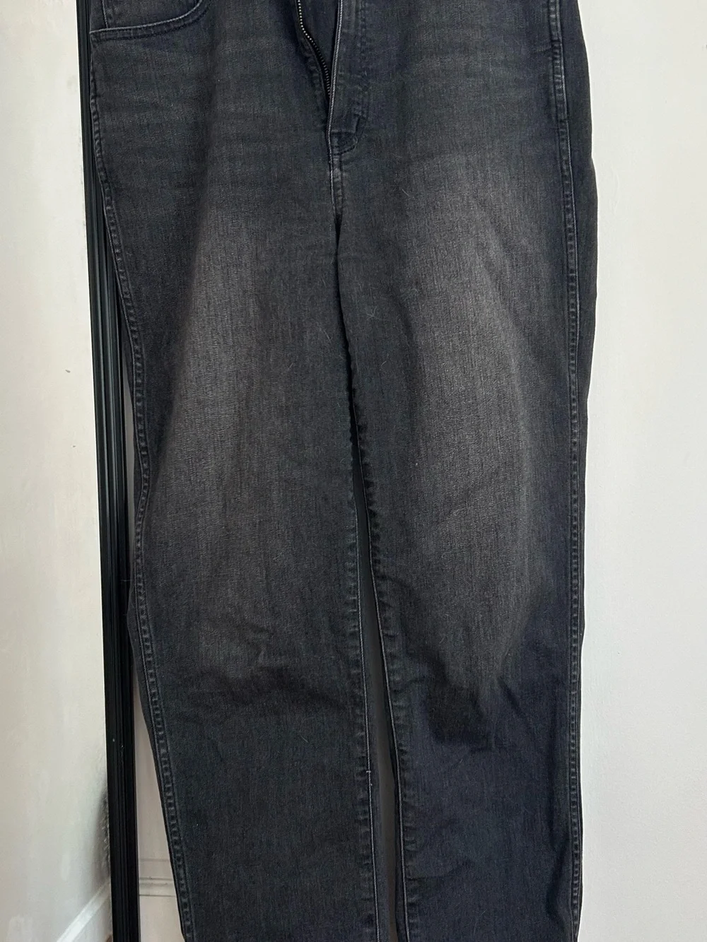 Madewell Black Jeans with Branded Waist Label. 29tall. High rise slim straight